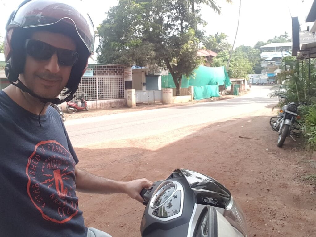 ערן על טוסטוס בהודו